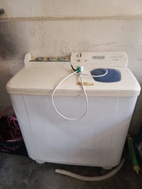 غساله شرط الشغل 35الف بي شويه مجال07709469197