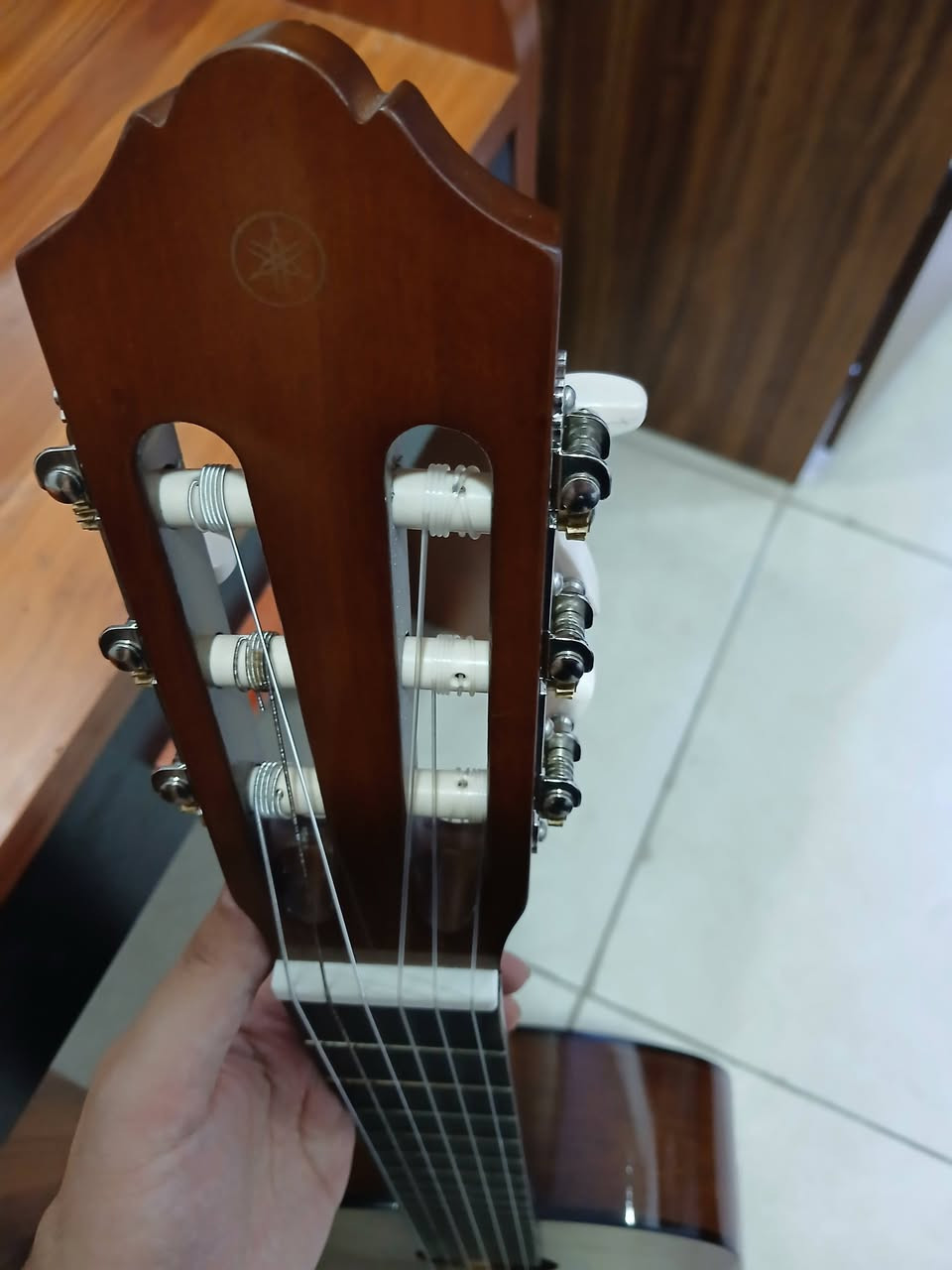 كيتار كلاسك
من نوع yamaha c45
مستعمل قليل جدا 
اصلي من شركة دانا
السعر : 100 الف مع الجنطة مالتة قفل
للاستفسار عل واتساب 
***********
مكان بغداد
