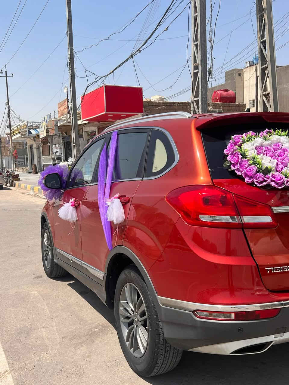 شيري تيكو فايف 2018
محرك 2000 

الكير المرغوب مكانيكي 

السياره مكفوله كفاله عامه 

ماشيه 138 الف 

مكان ذي قار سوق الشيوخ 

فول موصفات 

تحكم ستيرن 

فتحه سقف 

كراسي جاد وكهرباء 
لايت زنون 
السعر 90 وبيه مجال 
***********
