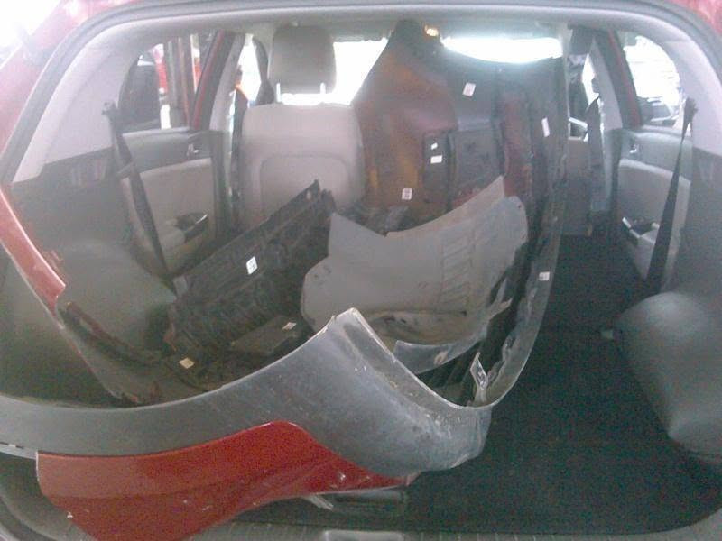 سبورتج 18وارد امريكي  حادث امريكا بس الجاملغ بسيطه ضربته السيارة كاملة مكملة ماناقصها شي 
فول مواصفات  عدى الفتحة والبصمة 
ويمي هاي الشخطه الي بالباب وسويته على البارد درجه اولئ سياره نظيفه وماملعوب بيها

السعر ١٥٦ وبيها مجال بسيط 
مكان السيارة بابل قضاء المسيب 
***********
