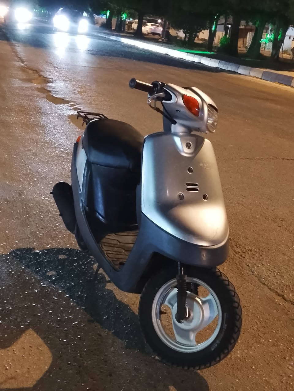ابطه موديل 2003 للبيع مفتوحه مره وحده لا صوت كير ولا رنك حلوه مكينته ناعمه السعر 375 وبيها مجال مكاني طويريج الشراي يتصل ***********
