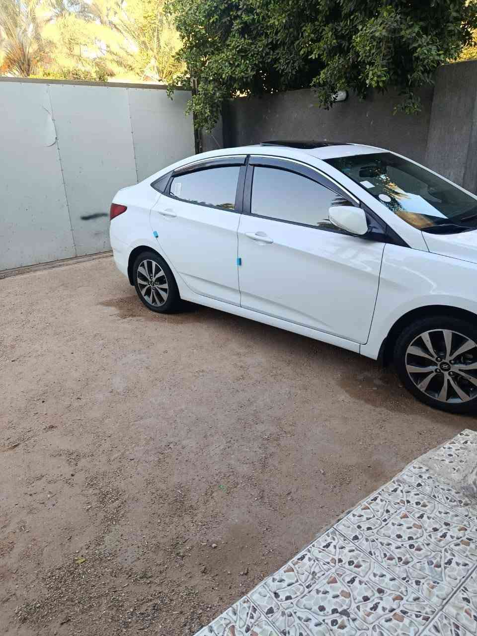 اكسنت. ٢٠١٦. خليجي. مكينه. ١٦٠٠.  فول مواصفات. جاهزه مكينه كير تبريد حداديه. تخم تاير.ماشيه. ٩١  سونار بل منشور. رقم بغداد الدولي. السعر. ٩٤$ مكان السياره كربلاء. للاتصال. ***********
