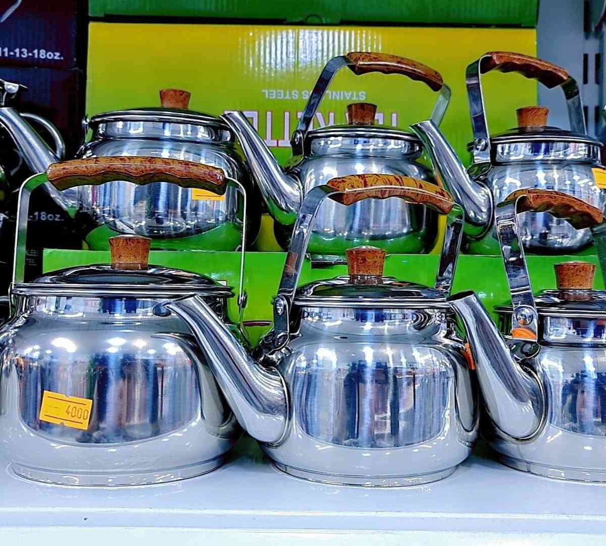 مجمع الريان كل ما يحتاجه بيتك بمكان واحد
سيت قوري ستيل 3 قطع صغير 🫖🫖
السعر //9000

 تشكيلة متنوعة من المواد المنزلية بجودة وأسعار مناسبة ✨ أدوات مطبخ ✨ مستلزمات منزلية ✨مواد تجميل💄قسم حديث ولاده😇قسم السفريات🍽قسم سليبرات🩴قسم تجهيز باقات ورد وهدايا💐🎁 منتجات عملية للاستخدام اليومي
📩 للاستفسار أو الطلب راسلونا على الصفحة 🚚 تتوفر لدينا خدمة توصيل لكل المحافظات
الرقم //***********
العنوان //بسمايه الشارع العام مقابل برهومي الشارع الخدمي مجاور أسواق اللؤلؤة
أوقات الدوام⏰من الساعة 10 صباحاً الى الساعة 1 ليلاً
