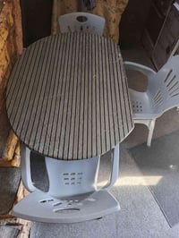 طبلة • ٣ كراسي • واتساب
