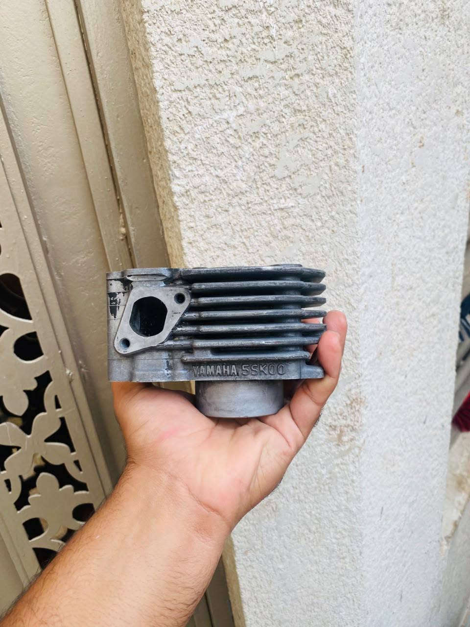 سلام عليكم شباب
متوفر غراض مال ماكس 
1بوشه 49بلاد بعده نضيفه /سعر30
2سلف 49تجاري مامستخدم /5
 3طاسه مال كلج خلفي مامشدوده تجاريه/5
4بنز كلج خلفي نضيف بعده قليل الاستخدام/5
5كابريتر بيعه كوم حديد /5
رقم لاستفسار ***********
