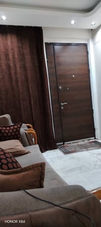 شارع فلسطين • ٧٦م • واجهة ٣ ونص