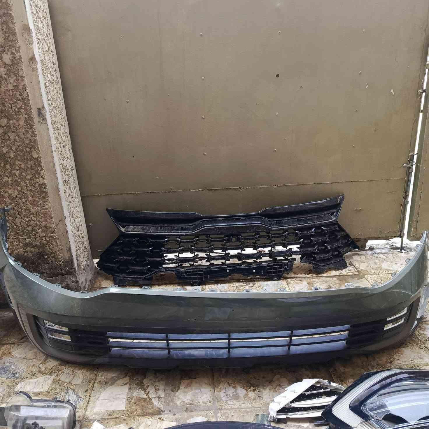 قطع غيار • لا تفاصيل • سيارات