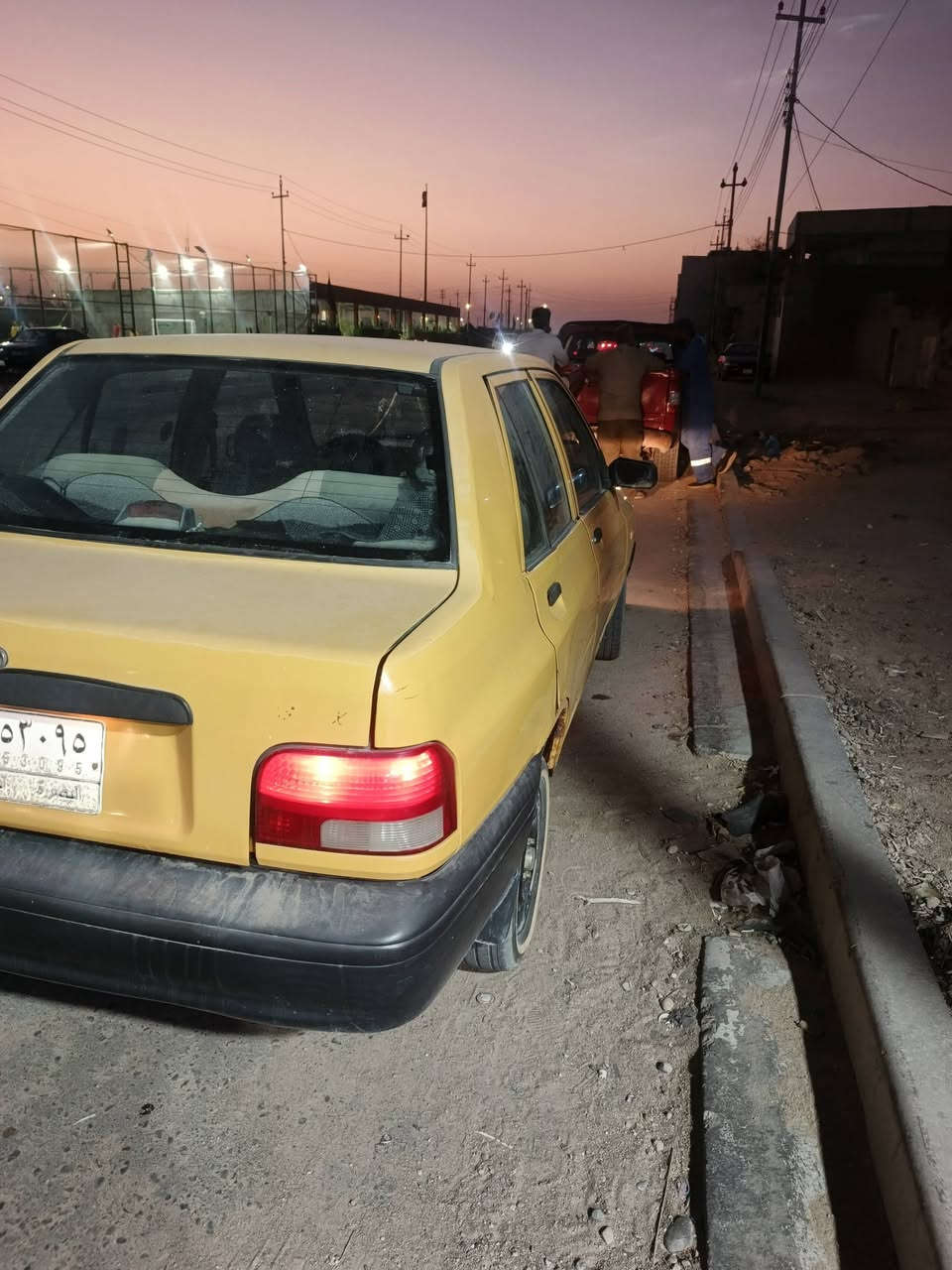 السلام عليكم البيع سايبا 2015 بسمي كير و مكينه حلوات تبريد شغال تواير جدد مصفره ما عليه شي البيع او مراوس بحسن السعر ١٨ مكان بصره زبير رقم الوتساب *********** مامتواجد عل فيس
