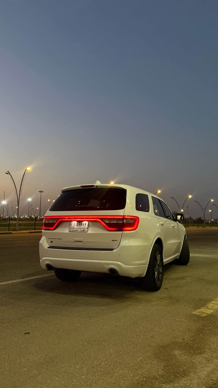 السلام عليكم 
دوج دورنكو بيضه v6 GT
رقم الشاصي 1C4RDJDG3JC194192
بدون ايرباك ضرر امريكه فقط 
ماشيه 144
***********
210 وبيهة مجال البصرة, العراق
