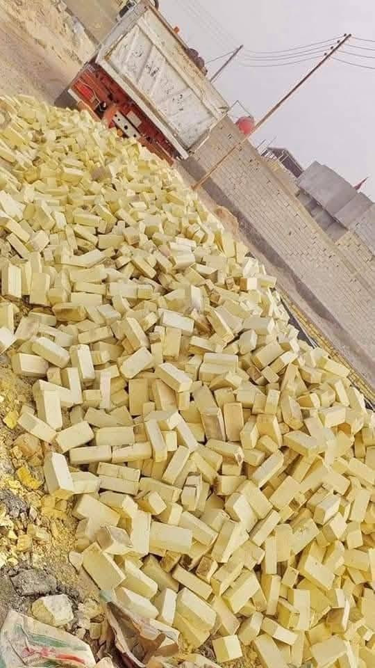 طابوق للبيع بأنسب الأسعار... طابوق انجكتر وطابوق بيرنه.... لدبل 4000 والزياده 250 طابوقه.. ويوجد كذالك كسر نضيف وبسعر مناسب... توصيل داخل ميسان فقط للحجز الاتصال عل رقم ***********
