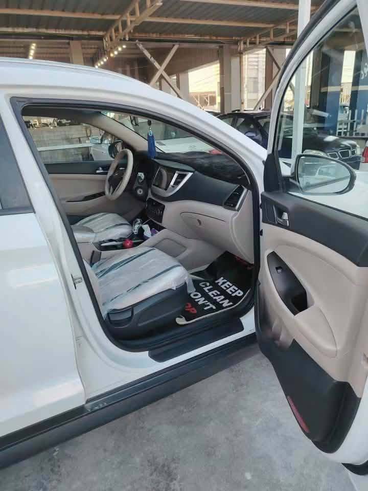 توسان خليجي موديل ٢٠١٨ سيارة جديدة رقم بابل انكليزي باسمي ومثل ماموضح بالصور للبيع سعر السيارة ١٧٠ مع المجال
الاتصال ***********
