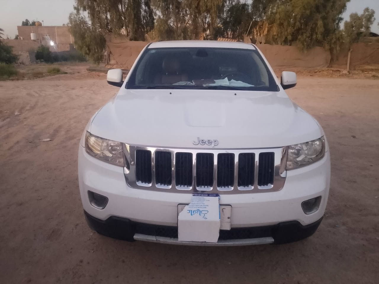 جيب للبيع موديل 13 جديد السياره بيه قطعه وحده رقم بغداد بيع مستعجل الاتصال ***********
