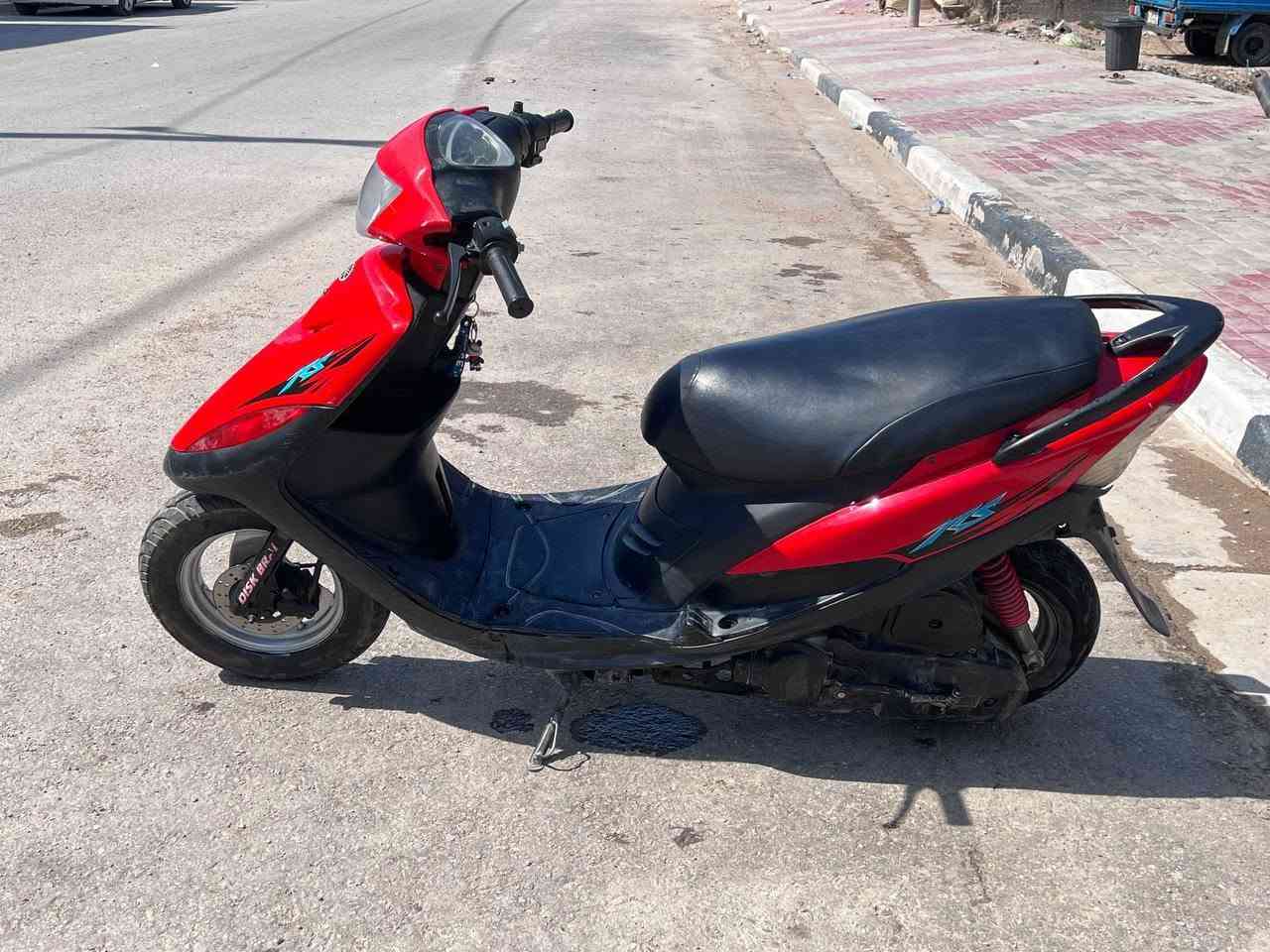 السلام عليكم
للبيع ماكس عدله سعر 450وبيه مجال 

خاص مفتوح+واتساب

عنوان كربلاء الحسينيه 

رقم ***********
