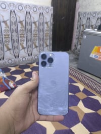 آيفون 13 برو ماكس • ٢٥٦ • ظهر مكسور