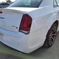 كرايسلر 300 S • ٢٠١٨ • بدون كمرك