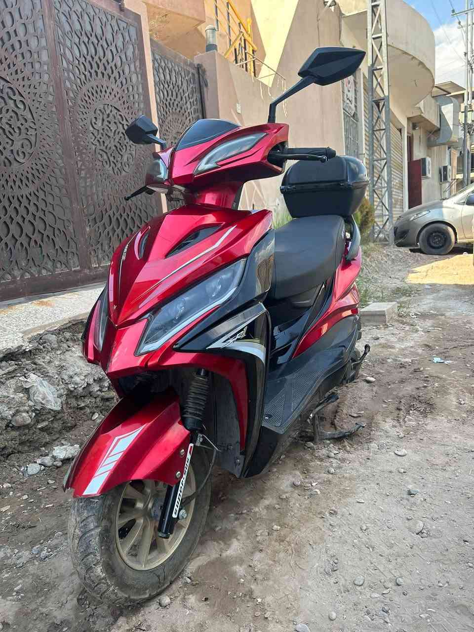 السلام عليكم عندي هاي دراجه حلوه متكامله مبيها شي وسعره 850 الف كهربائيات و كلشي ابشرط مبيها اي صرف
ورقم تليفوني هذا هو ((***********. ))
