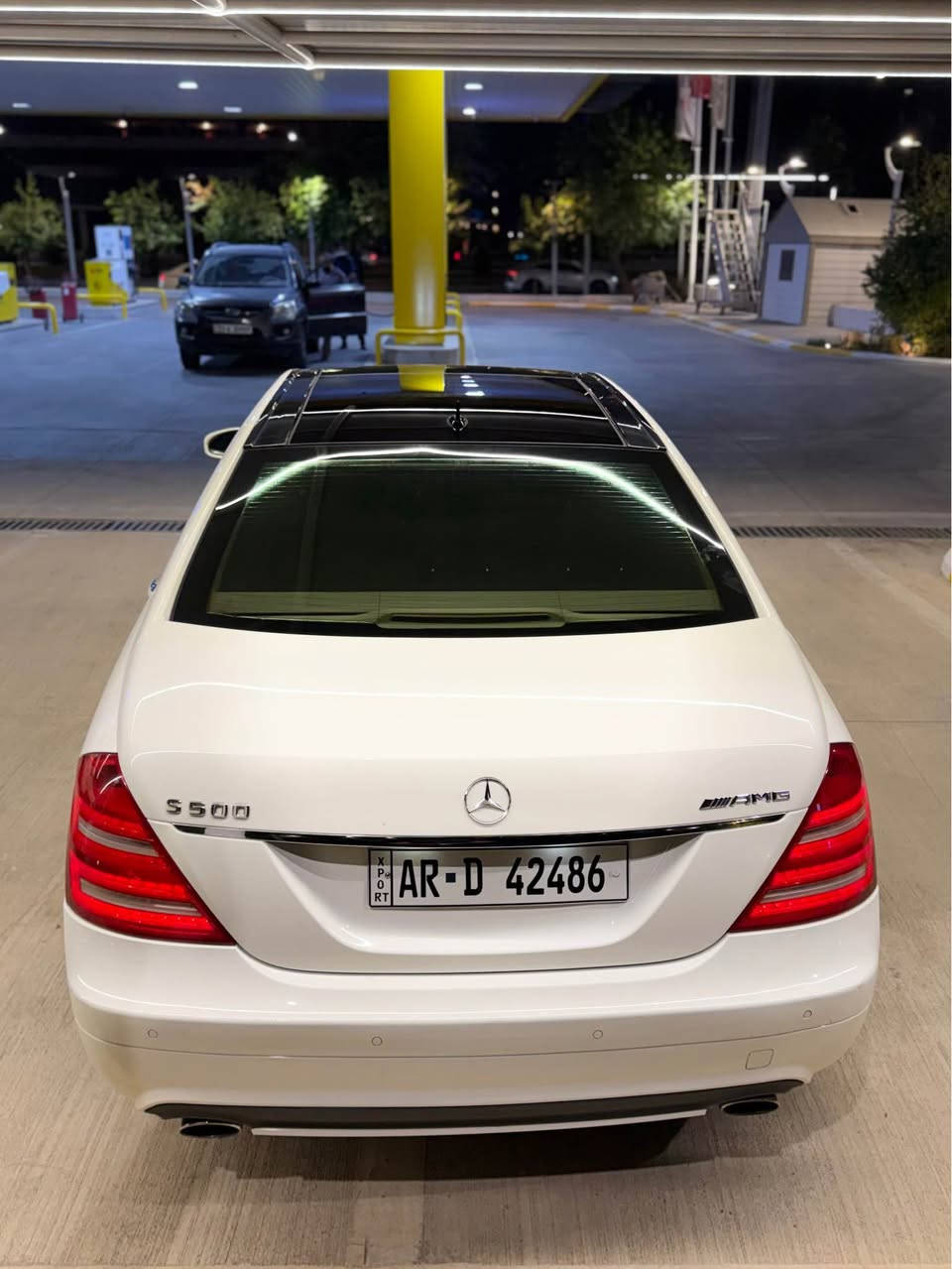 بـسـم اللە رەحـمان رحـیـم 

Marcedes benz s-class 

سەیارەکە ساخ ساخ 
مەکینە ٣٥٠   ٦بستۆن 
هەموو گیانی ئیشاکە مەزبوتە 
پاکانەی مروری بۆکراوە هەزای کراوە 
مۆدیل ٢٠٠٨ کەمل کراوە بە ٢٠١٣
مواسەفات خلیجیە 
دارگا لەرج 
تابرید مەرکەزی 
٤ دەرگا سەحب 
کوشین جلد 
کوشین خازن 
٤ کوشین کارەبا 
٥ پاردە بیلادی 
ئاوینە ئیشارت 
پانۆراما
کالەی کوشنی کارەبا 
قەپات مواسەفاتە 
تابرد لەگەل سویچ
گیرو مەکینەی بەشارت بی خالەل بی عەیبو عەر 
مالی مەدەنی بەشارت
لەسلیمانیم 
*********** السليمانية, العراق

