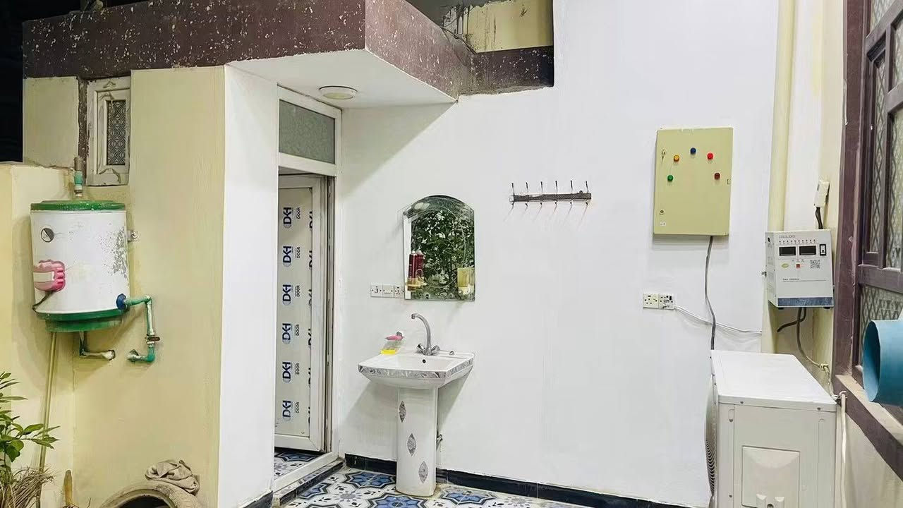 ديالى كنعان • ٢٤٠م² • ٢ غرف
