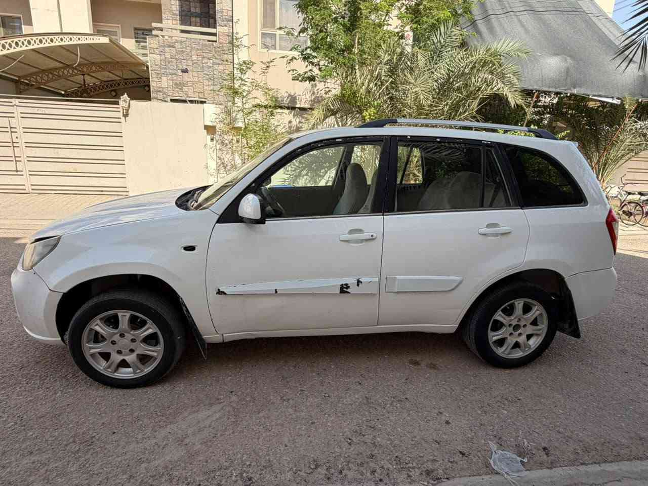 تيكو محرك 2000 كير ميكانيك  2014 للبيع 
السيارة نظيفة محرك جديد قبل سبوع شدينا تبريد ثلج ❄ 
الملاحظات : السيارة مطلوبة 10ورقات غرامات في اربيل علماً ان الرقم القديم يتم تزديد الغرامات  ٨٠٪ من المبلغ في مرور اربيل 
السعر 48$
مكان السيارة نجف 
للاستفسار الاتصال على ***********
