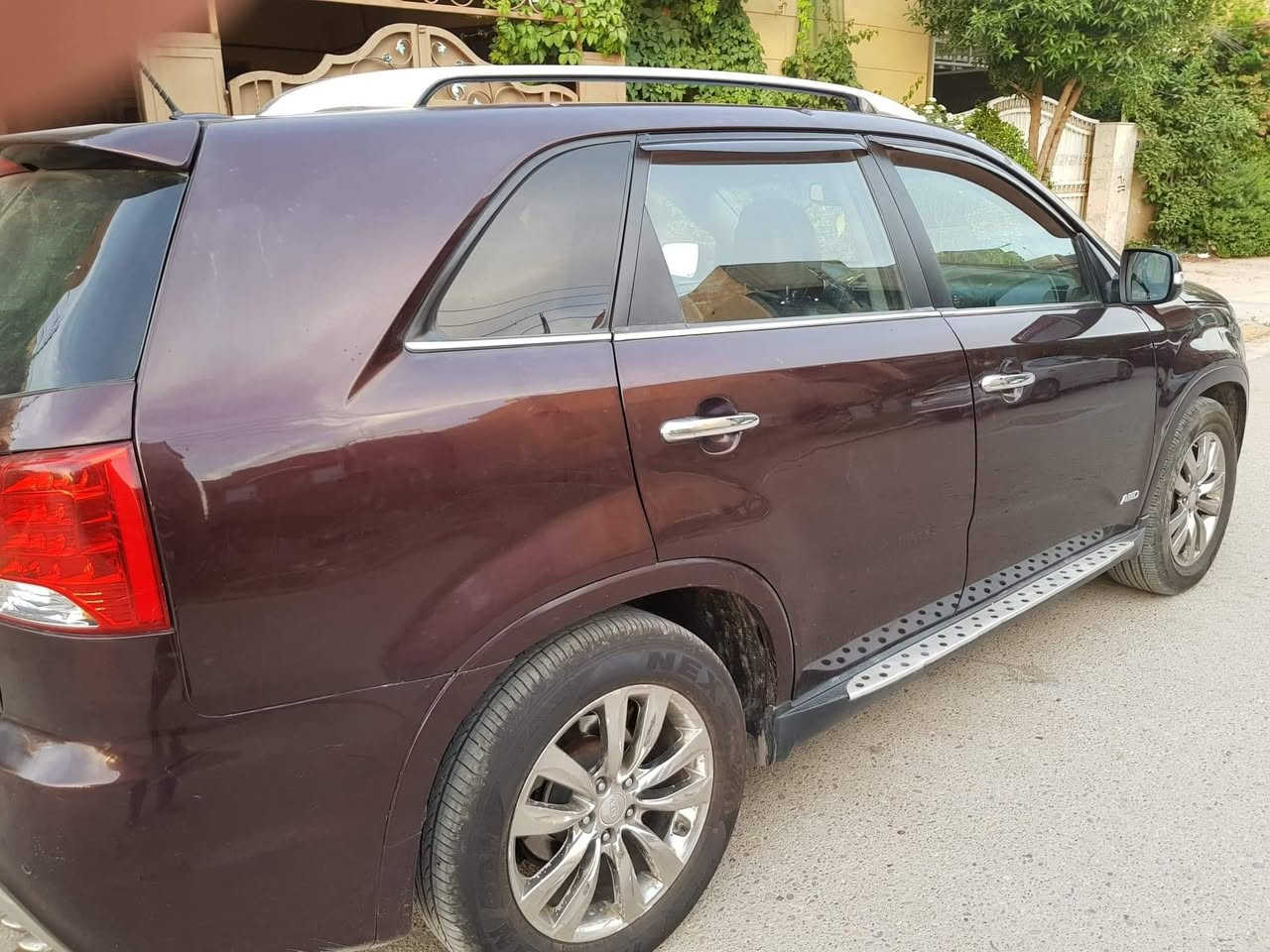 السلام عليكم
سورنتو 2013 SX فووووول مواصفات معروفة حادثة جاملغ وباب خلفي عكس السائق والبنيد مبدل هنا بالعراق 6 سلندر كشنات تدفئة تبريد مري قلاب شاشة كاميرا تدفئة ستيرن وهواي موصفات بعد الحادث رح انزل صورة 
السعر 135 وبيه مجال ان شاء الله 
 التواصل واتساب ***********
