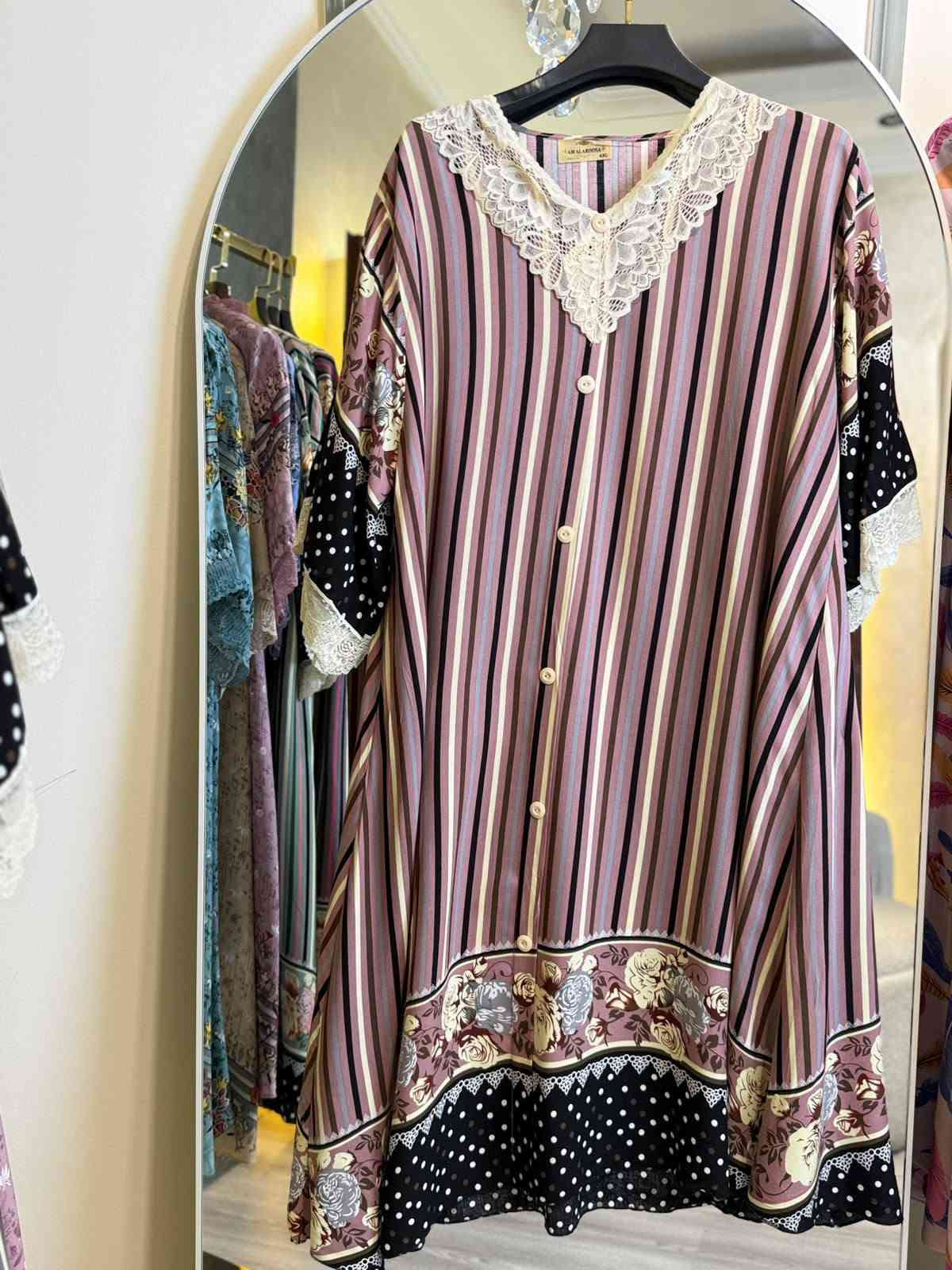 ✨موديلات الودق✨

 سـعـر القطعة 6الاف✨
قياسات:
L..XL..2XL..3xl
الـخـامـة : كشمير    درجـة اولى 
 
تـوصـيـل بغداد 5 الاف ✨
محافظات 5 الاف ✨
للتواصل عبر الواتساب

***********🫶
قناة تليكرام جمله ومفرد
 
https://t.me/bagda13
