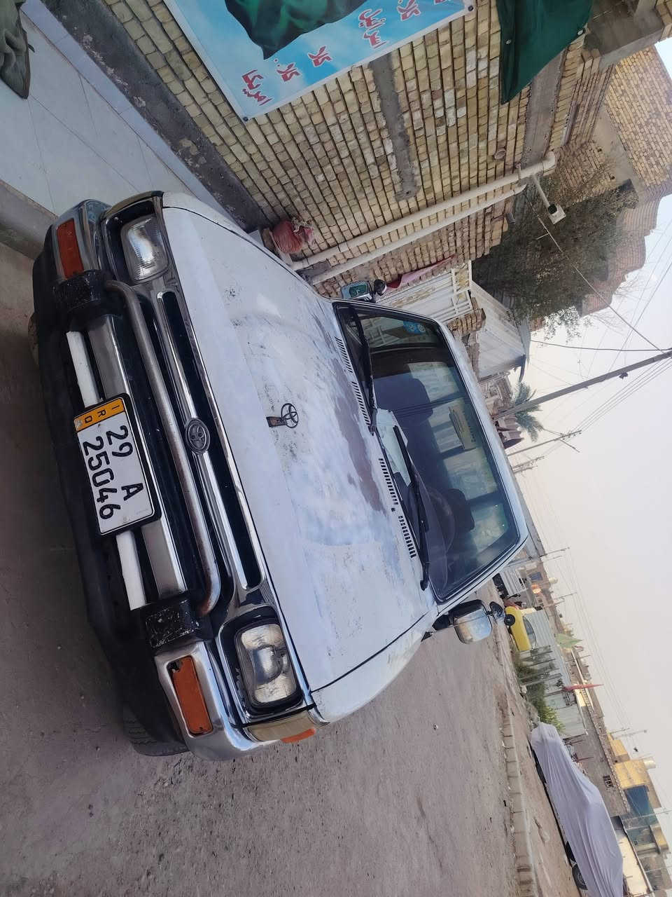 سلام عليكم مره خصت لكروب سياره لبيع تيوته مديل ١٩٩٣ بلاديه سنويه جديده رقم لهاتف ***********
