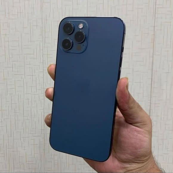 12 pro max 
🔋 87
 +256 GB
محور 17 عنابي
#تخطي فقط باقي كُله كفالة
تفاصيل كدامك لاتراسلني تكلي شبي 
راسني فقط ع السعر 
اتصال فقط #ماكو_واتساب وخاصي مفتوح ***********
