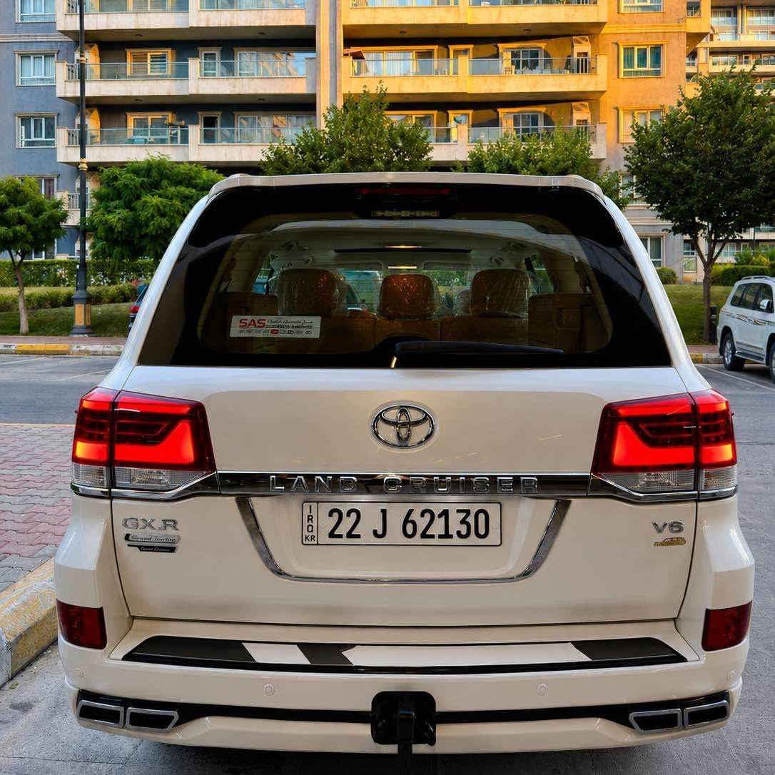 Land cruiser GXR  2021     V6  53,000km
Grand turing
🔻ارخص سعر بكل العراق
أخت زيرو بل كارتون 📦📦
‎🔹لاندکروزر 2021  ساز باب أول 
‎🔹محرک 6 سلندر 
‎🔹ماشي 53,000 ألف
‎🔹 بسمطين  +سماعة بيلادي +فرشات بيلادي مجوود 

‏‎🔹 مكفولة كفالة عامة من الدعامية إلى الدعامية
‏‎ 🔹 بدون صبخ .بدون بارد  ،بدون رصعات ،بدون حتى شخط
‏‎دعاميات هم بدون صبغ ،رمل مابي ،لحية بدون صبخ ..بقية كلها بشرط

‏‎🔹فول فول مواصفات
‏‎شاشة كبير لمس 5كاميرا حاسة
‏‎كاميرات 3 شاشات سيلاد فتحة سقف 
‏‎كشن جلد كشن كاراباي شحن موبایل  8 اريباك تبريد مركزية
‏‎بصمة تشغيل عن بعد باب جاك سلاجة ليد زينون 
‏‎تحكمات ستيرن دبل فوليوم فورويل هوك
‏‎سيارة بها 2 بصمة من شركة جديد جدأ 
‏‎سيـارة عل نظافتها احسبها صفر زيرو

🔹 تخم تاير دنلوب الاصلي

‏‎ 🔹محرك كير بشرط مامفتوح
‏‎سيارة حيل نظيفة كلشي عل بلاد لوك
‎سنوية زنكة كلشي جديد مدفوع لـ2031
‎باسمي السنوية بشرط تحويل و خرامة 
‏‎سيارة مابيـها دينار مصرف كامل من كل نواحي
سیارە رقم أربیل 
‏‎نفسي يوم /تحويل و وكالة حاظر 
‏‎مكانك /داخل سليماني

‎♦️سعر 548$
‎🔸موبايل/ *********** السليمانية, العراق
