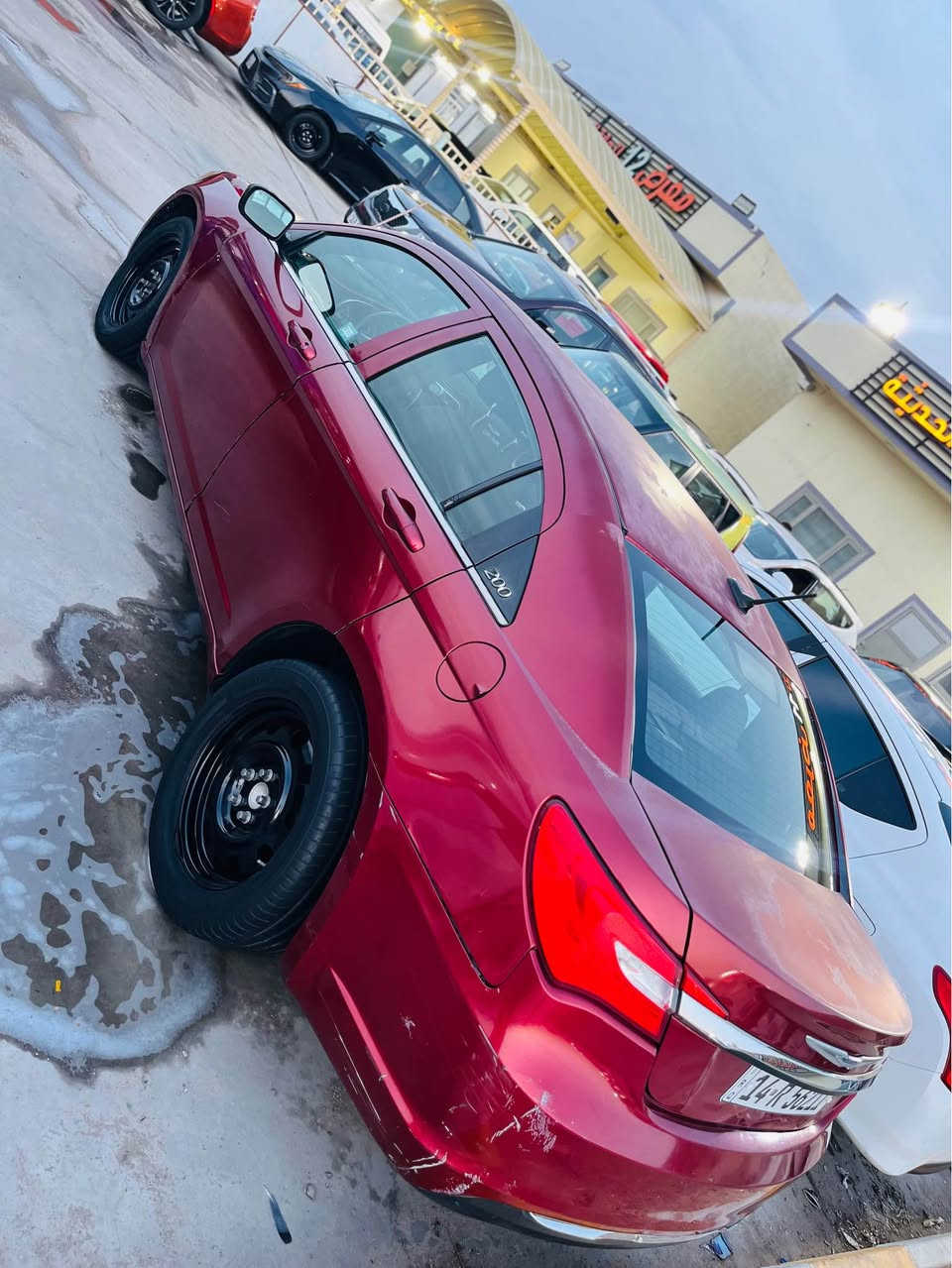 كرايسلر c200 موديل 2014 مكينه 2400 جديده تبريد ثلج حداده جديده وجاهزه السياره رقم بصره تحويل وين ما يعجبك السياره كفاله من الضربه والصبغ  فقط جراد ٣ قطع فقط 
العنوان // البصرة 
رقم الهاتف // ***********
السعر // 59 وبيه مجال بسيط البصرة, العراق
