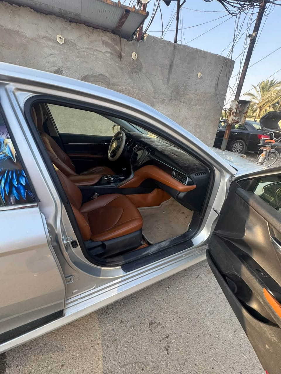 جيب لاريدو ١٢ بصمه بيهه اربع قطع صبغ رقم بغداد باسمي مكاني ديالى بعقوبه الجديده  عارضهه 130 وبيهه مجال رقمي ***********
اثير ***********
