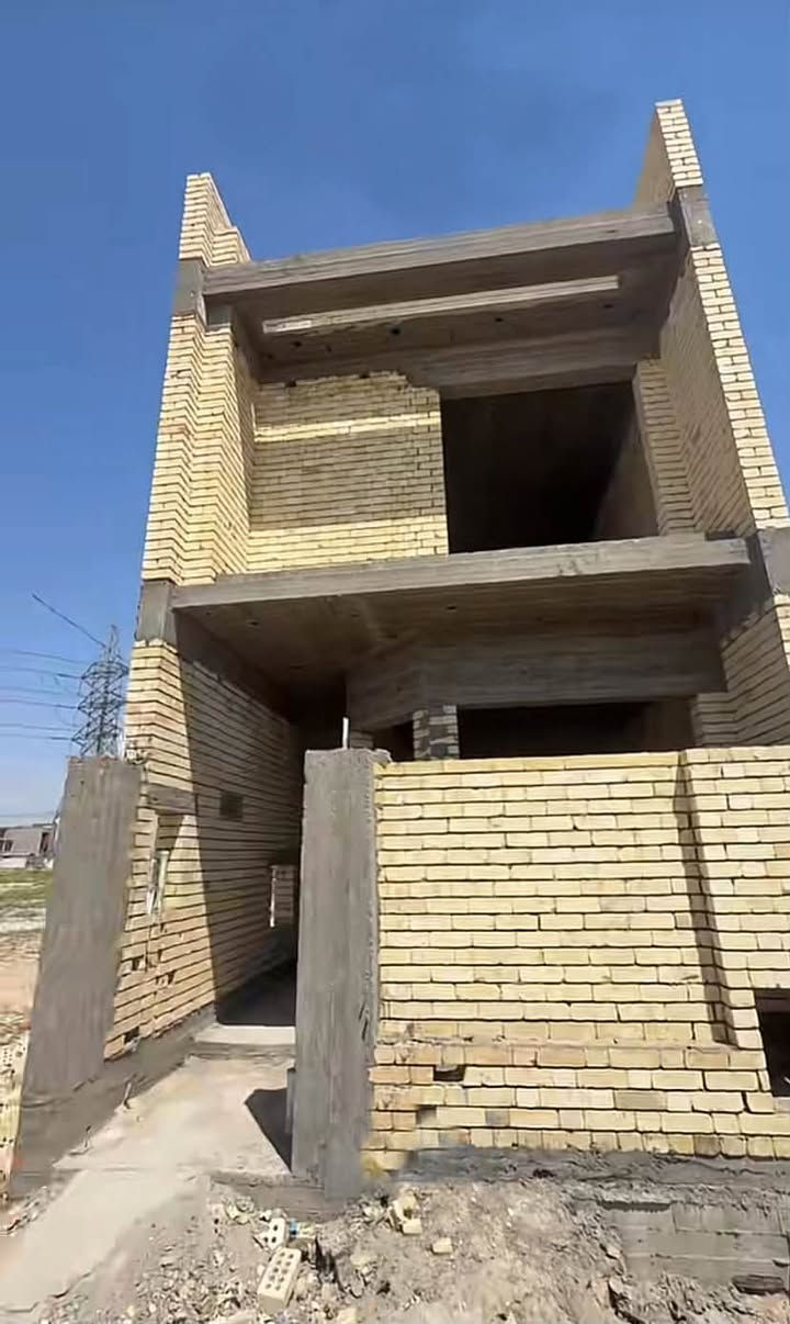 ‏كادر بناء +كادر نجاره قالب دقه في العمل ونظافة وسرعة الانجاز .
‏للاستفسار مراسه الصفحه او الاتصال ع الرقم
‏
‏***********
