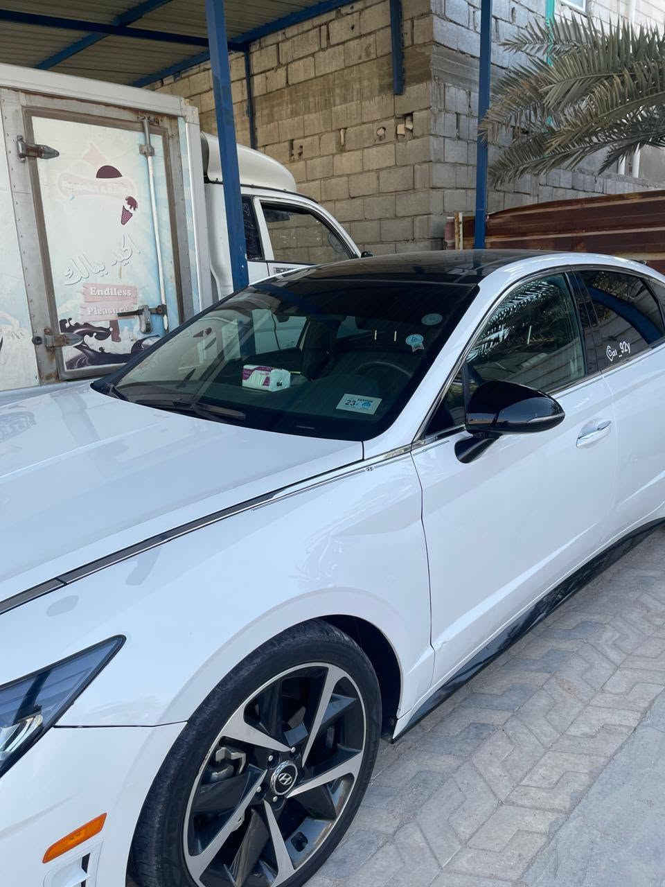 سوناتا ٢٠٢٣ فول مواصفات وارد امريكي حادثها بنيد مبدل بدون داخل محرك ١٦٠٠       استفسار
*********** البصرة, العراق
