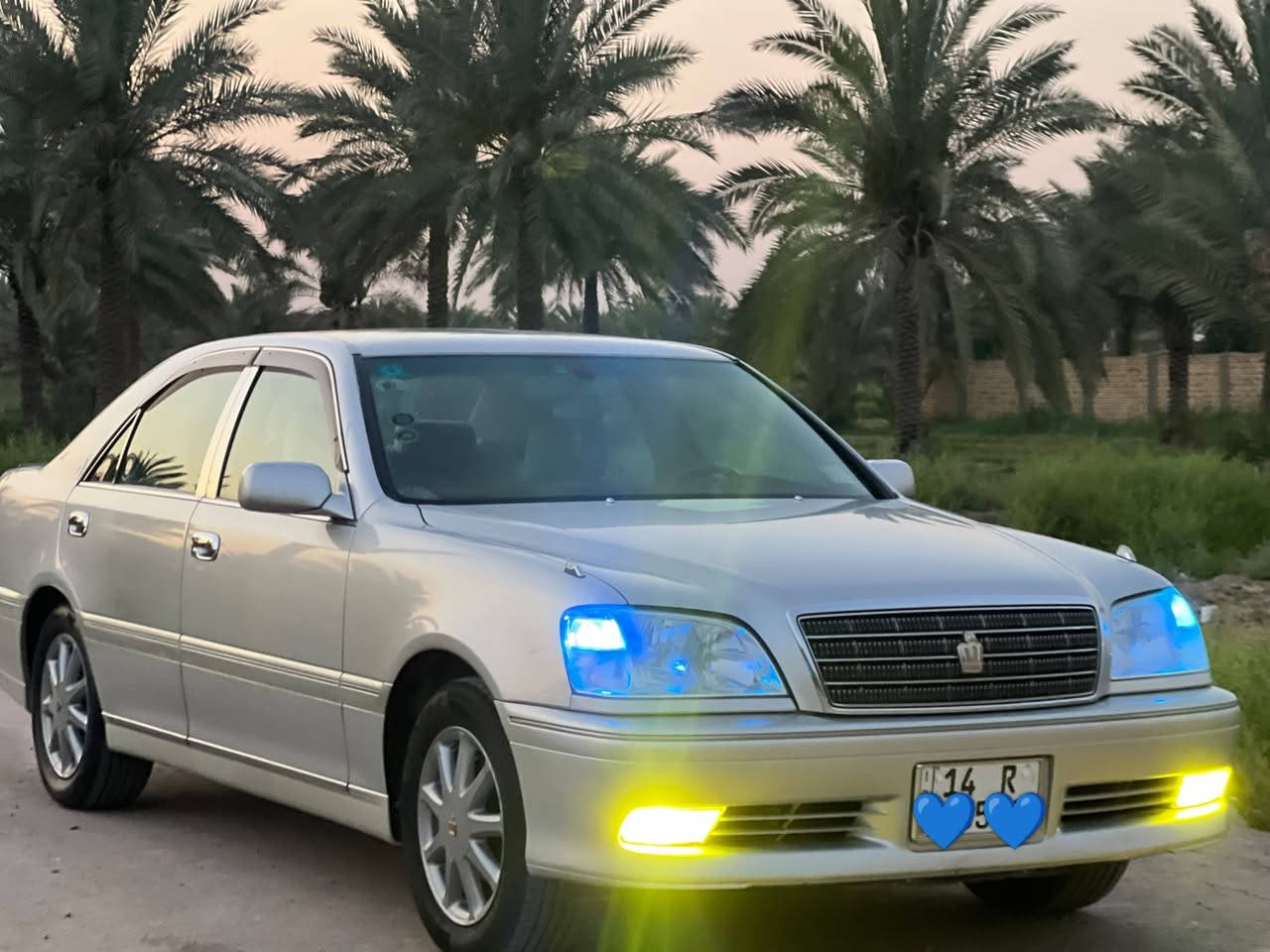 ملكه كراون كصه قماره للبيع رقم بصرة انكليزي بأسمي مداور ثاني محرك ديفور صغير الاقتصادي موديل 2002اصل كريستال سعر 110وبيها مجال بسيط للشراي رقم هاتف *********** مكان سيارة بابل
