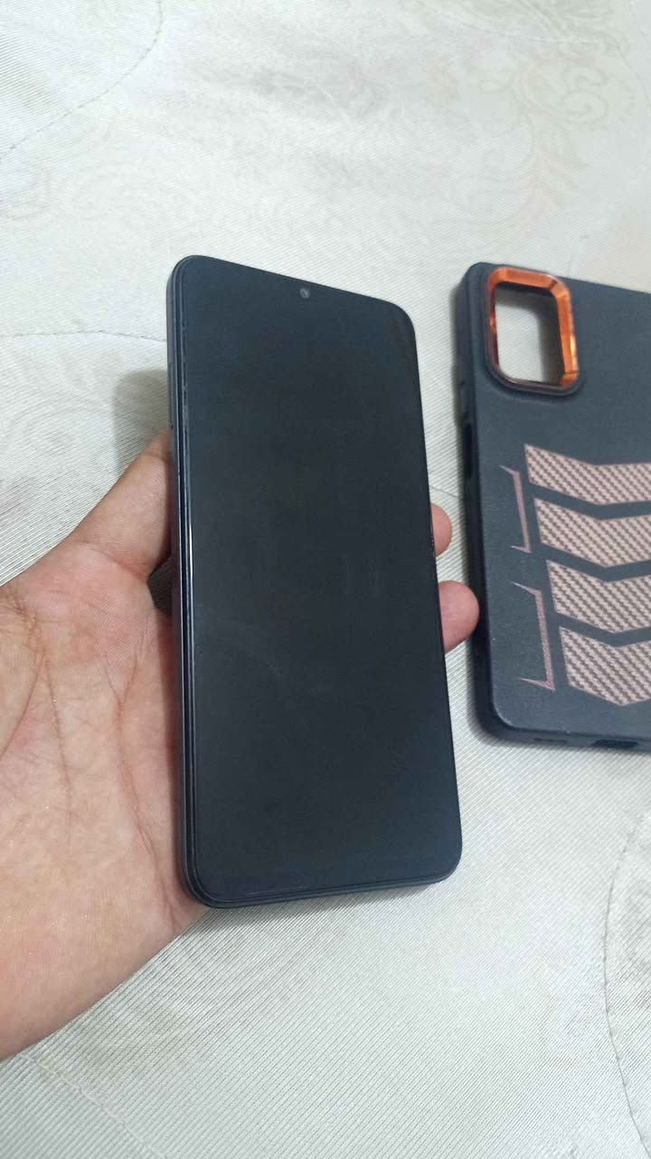 السلام عليكم عندي جهاز للبيع 
اسمه Redmi Note 11R
ذاكره 128
جهاز مرتب ومكفول ماداخل تصليح
سعر 125 قفله
مكاني  حي نصر قرب ملعب كربلاء دولي
*********** رقمي وبي وتساب كربلاء, العراق
