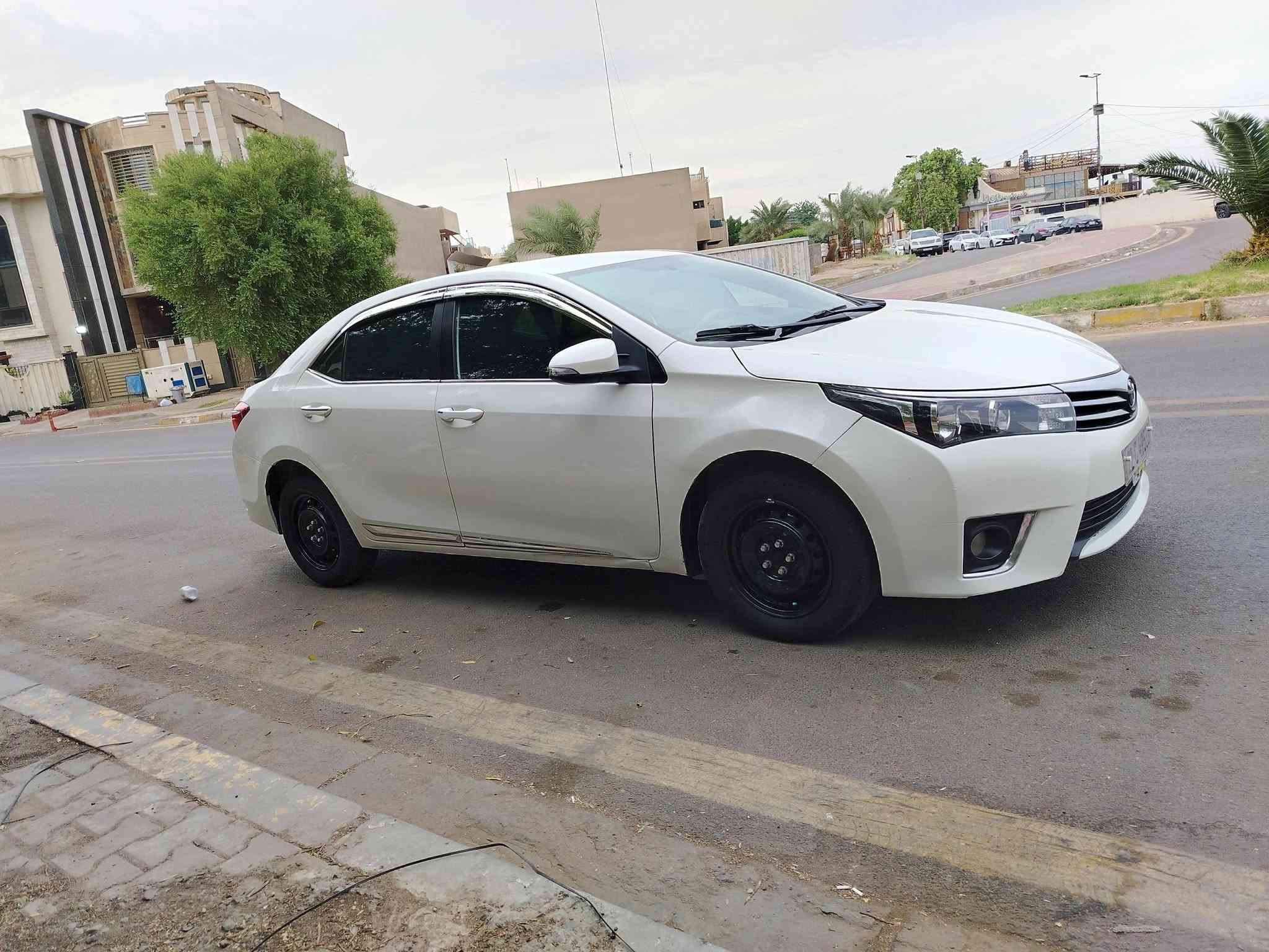 كورلا ٢٠١٥ • رقم اربيل • محرك ١٨٠٠
