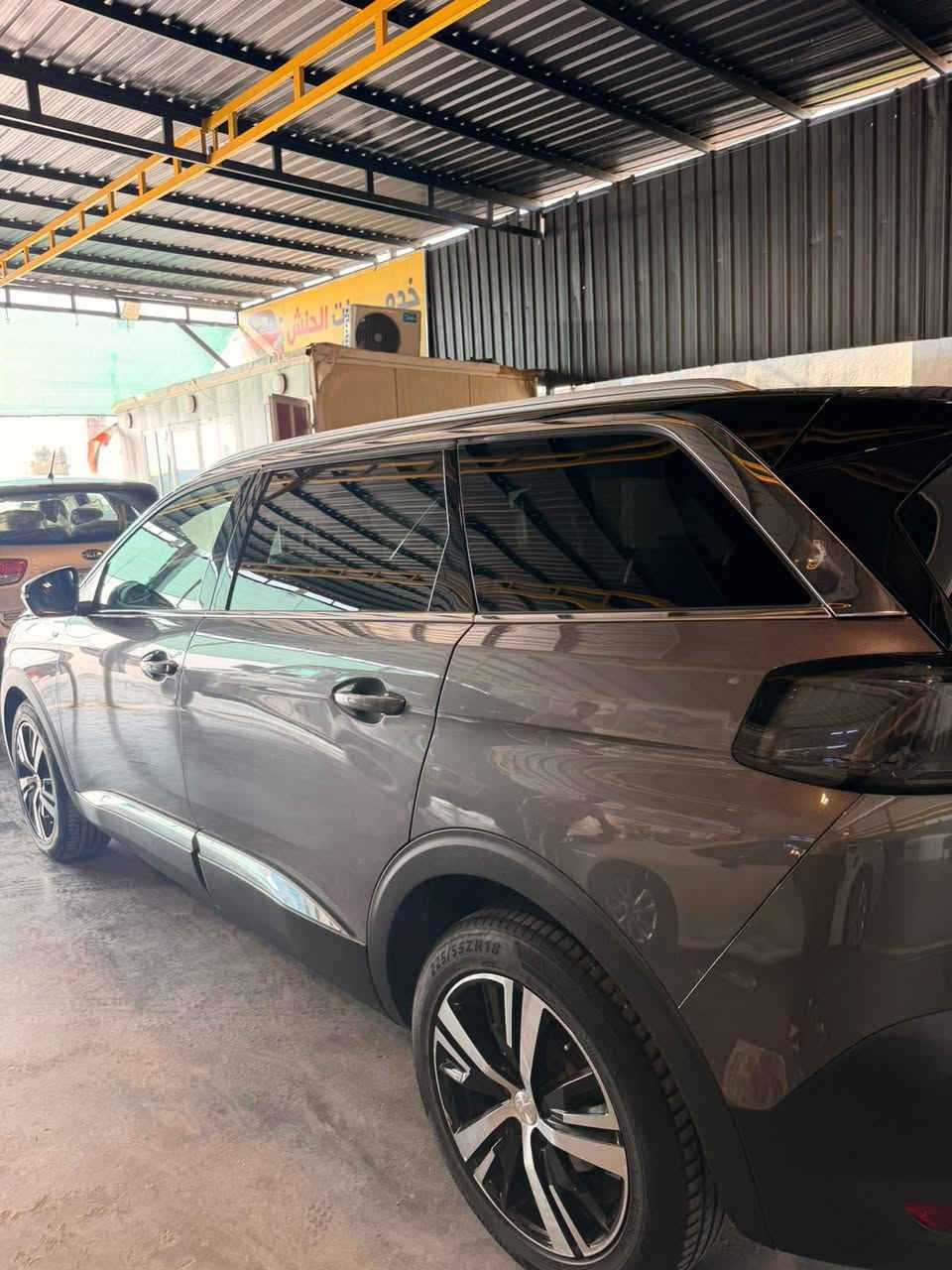 بيجو 5008 موديل 2022
-فئة GT line فئة رياضية
سعة المحرك 2000 تيربو
عدد المقاعد 7 راكب 
اضائة ترحيب 
سيارة قول مواصفات
-نظام مانع الانزلاق (Abs)
-توزيع قوة الفرامل الكترونية (EBD)
-نظام الثبات الإلكتروني (ESP)

نظام تحذير من الاصطدام
نقطة عمياء
السيارة كلين تايتل وارد فرنسي
ماشية 60 الف
سعر السيارة 145$ وبيها مجال
رقم الهاتف ***********
