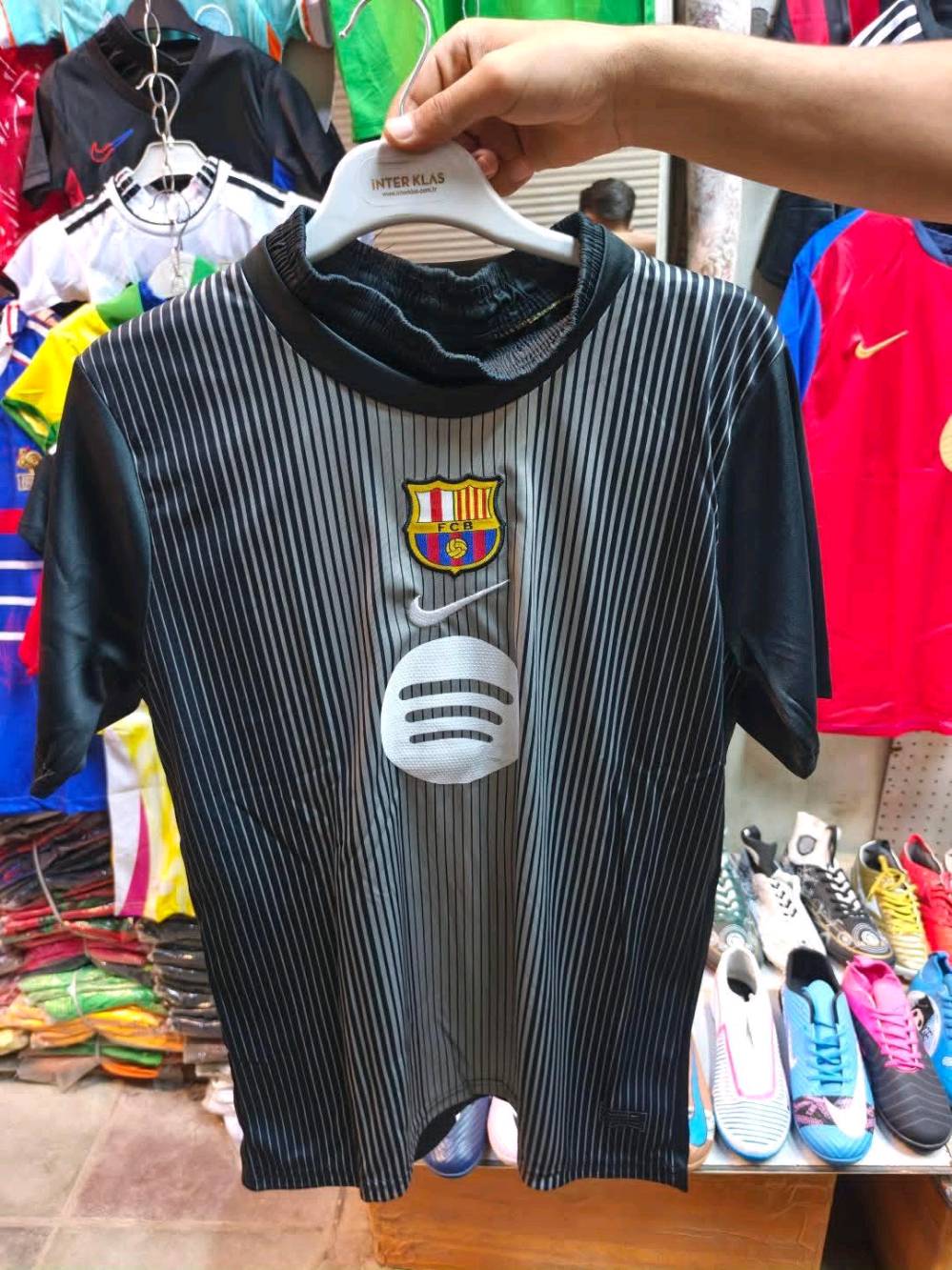 تيشيرت خاص • مقاسات M-XL • دريس وشورت