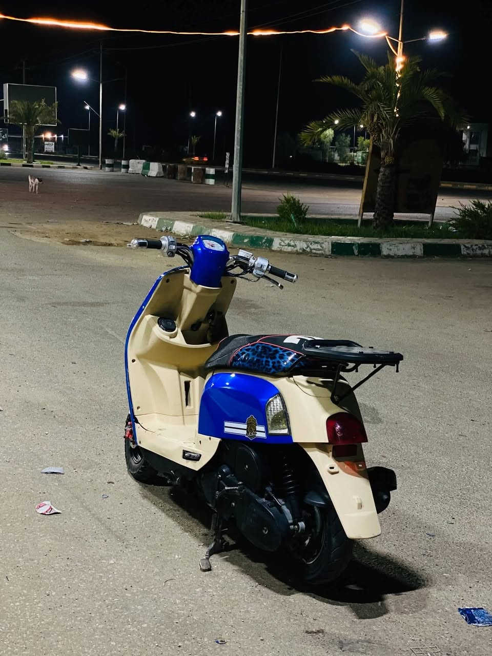 دراجه  بوليس كابريتر لبيع داجه كامله من طول لطول مابيه نقص لو برغي تايرات جدد صدر امامي خلفي جدد  كهربائيات شغاله تايرات جدد مكينه برغي ما مفتوح  سعر 650بيه مجال حك جيه مكاني بابل سده الهنديه ***********
