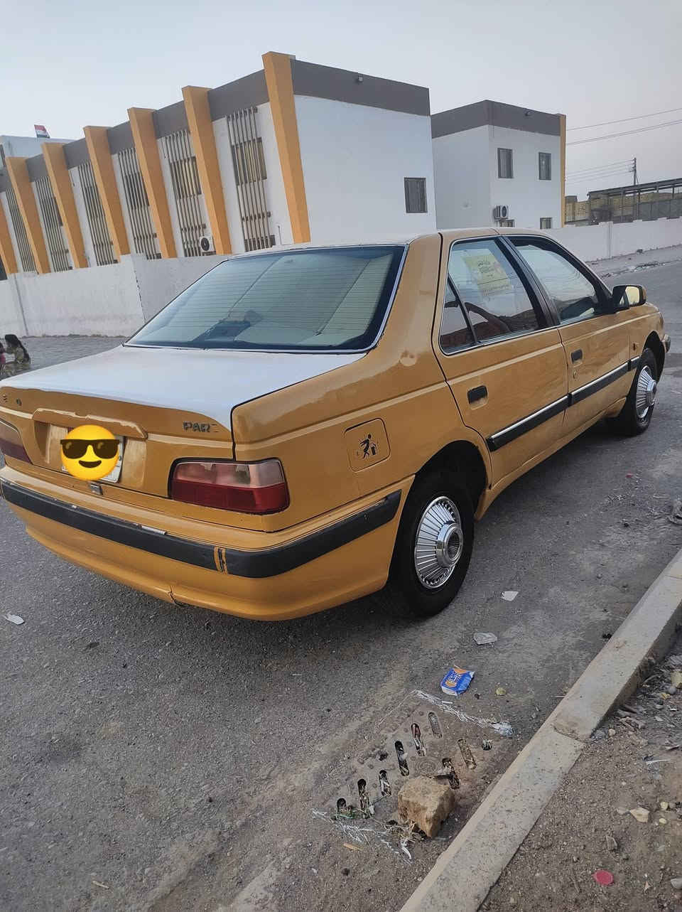 سياره بيجو باص الموديل 11 السعر 17 مكينه وكير مكفولات #المكان للعماره  ***********
