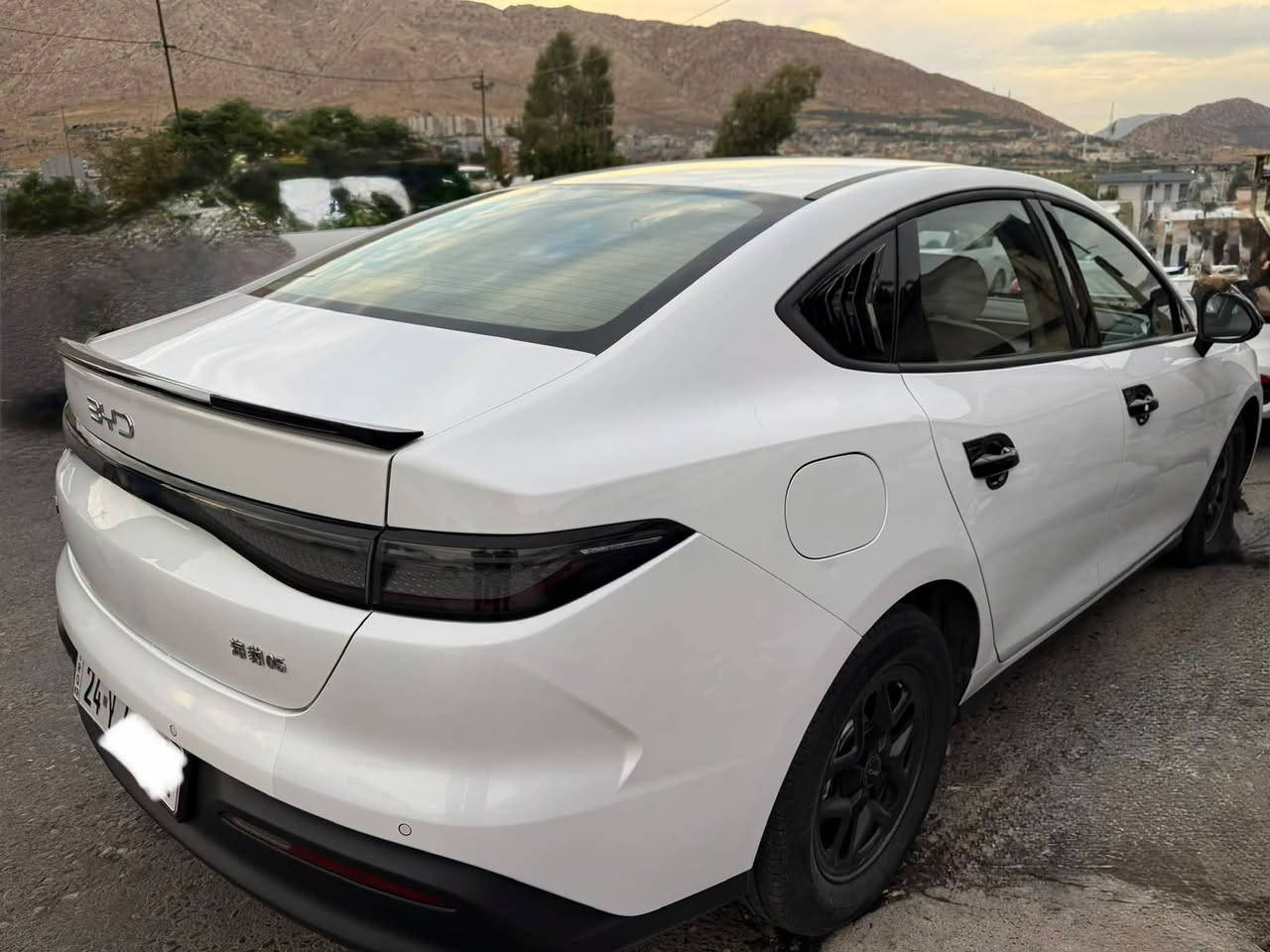 ***********
BYD 05 سيل
سويج و كارت 
داخل كريمي
بصمه
بريك اوتو
ماشيه ٢٩ الف كيلو
مكان دهوك
سعر ١٣٦ ورقه فقط 
سياره بدون سبخ و بدون تعديل
