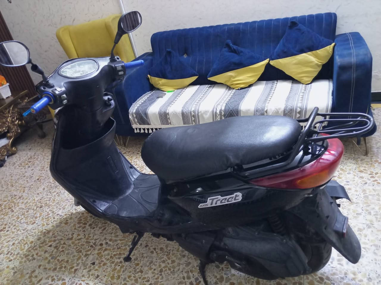 اكزز نوزل سكليتر خطين ياباني كله شغاله اي نقص مابيه نضافه فول دراجة جديدة لوك السعر 650 بغداد المشتل ***********
