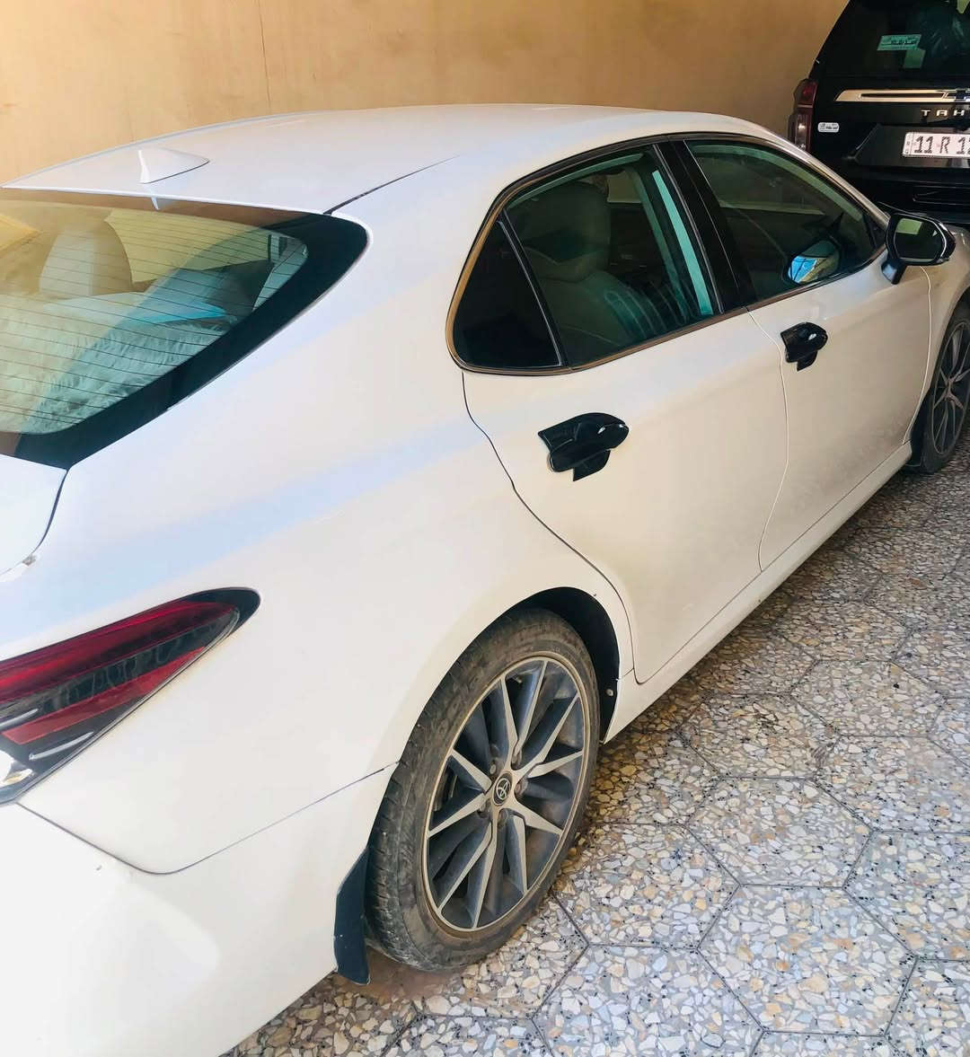 تويوتا كامري XLE موديل 2022 هايبرد
عداد المسافة :   61 الف ميل
حجم المحرك : 2.5L  
الضرر :الحاملغ خلفي و صندوق نفسهن راجعات
بيها نص باب كلير من امريكا ولا ايرباك طاك 
بدون دواخل 
المواصفات : XLE
فـول مـواصـفـات 
ابواب  بصمة
بصمة تشغيل 
شاشة  كبير
كاميرا خلفية 
ويل 19 الرياضي 
حساسات خلفيه
هاند بريك بصمة
اوتو هولد (𝐀𝐔𝐓𝐎 𝐇𝐎𝐋𝐃)
اوتو ستارت (𝐀𝐔𝐓𝐎 𝐒𝐓𝐀𝐑𝐓)
اوتو ستوب (𝐀𝐔𝐓𝐎 𝐒𝐓𝐎𝐏)
رادار امامي (تحديد مسار)
‏‎رادار جانبي (نقاط عمياء)
‏‎حساسات خلفي 
مانع انزلاق+𝐀𝐁𝐒
3انظمة  (𝐄𝐂𝐎) (𝐍𝐎𝐑𝐌𝐀𝐋)(𝐒𝐏𝐎𝐑𝐓)
نظام EV MODE
تحكيم استيرن+ شفتات استيرن
كشنات جلد ، كشنات كهربائي
كشنات الامامي هيتر 
لايتات (𝐋𝐄𝐃) عدسة زينون بيلادي
اناره داخليه led 
ترحيب بلادي بالدواسات 
شاحن وايرلس
مثبت سرعه تفاعلي قيادة اليه 
تحديد مسار
مكان ديالى بعقوبة 
سعر خاص او واتساب فقط ***********

