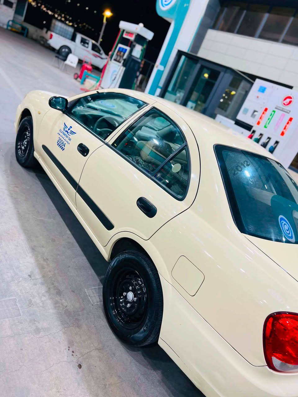 سەنی تەکسی بۆ فرۆشتن مۆدێل ٢٠١٢ گێر عادی سەنەوی تازەیە دوو پارچەی بۆیاخە بێ دەعم گشت گیانی بەشەرت ماڵی دۆستە سعری ١٠٧ گەڵاو معامەلە زۆر سوپاس بۆ ئەدمینی بەرێزیش سەیارەکە زۆر لۆک ماوەتەوە ماشاءاللە رێک و پێکە

تێبینی پێشو دوای تازە داگیراوە تەقەو رەقەی نیە گلاجی گۆراوە تایەی سفری خراوەتە ژێر ئەوەیە موشتەرییە خزمەتی ئەکەم بەس ڕەحمەتان لێ بێ ئەوەی موشتەرییە کۆمێنت بکات نەک هەرکەسەو بە شاراوەی کۆمێنت بکات و ماڵی خەڵک بشکێنی کە پارەو پێ نیە دانیشە و سەیر بکە بەشکم خوا بداتێ ***********
