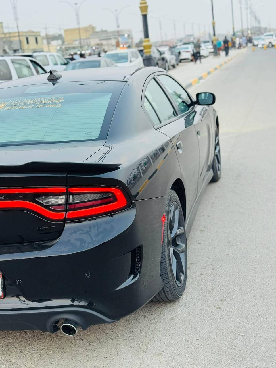 السلام عليكم دوج جارجر موديل 2023 جيتي ضرر دعامية أمامية ويرباك فقط باقي كفاله عامه رقم بغداد سيارة جديده جاهزه السعر 270 وبيه مجال مكانها السيارة البصرة  الاستفسار واتساب ‪ ***********‬
