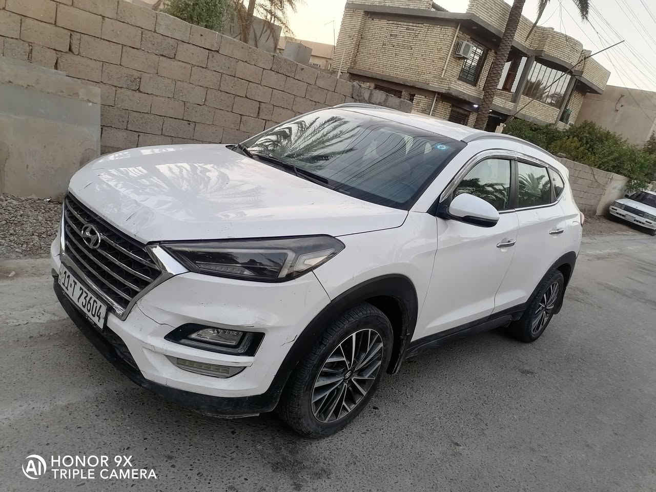 120 السعر
توسان 2020 
صار بيه حادث وفترت اوصار بيه طخطخات
ونصبغ 3 قطع صبغ بدون دواخل خلاص بس اني ابيعلك احزام بدون دواخل
محرك 200 دوش ابلادي مامفتوح ولكير اي تي المرغوب
صدر امامي تعبان
تبريد ثلج قطعتين
السياره نص فول بصمه مري شفط
مكاني الشعب السريدات ***********
رقمه بغداد مشروع وطني تحويل بسمي السيارة
