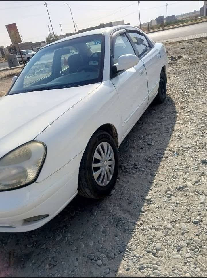 السلام عليكم سياره للبيع دايو نوبرا 2 موديل 2001 الاستفسار علرقم ***********
