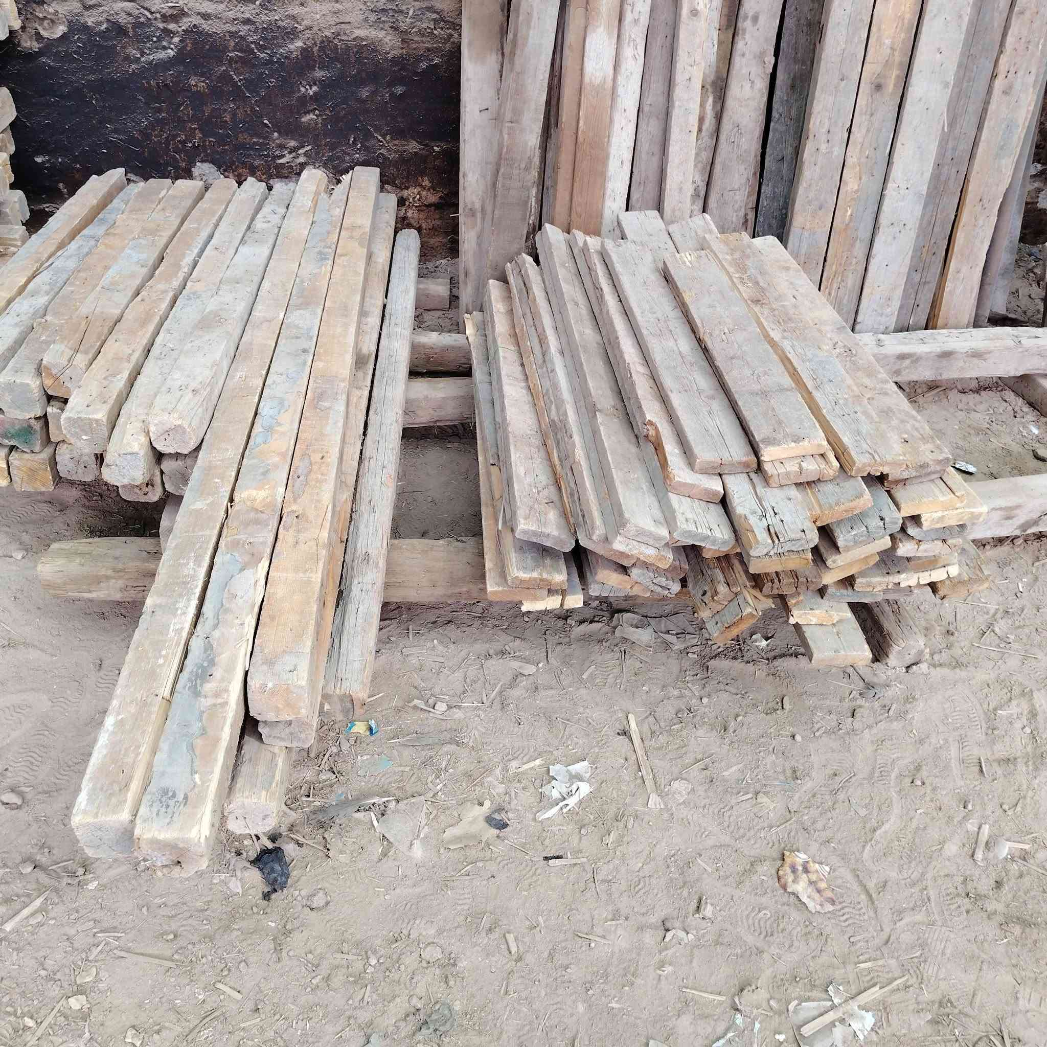 سير طول 3 متر تارس نضيف حيل العدد 5مكعبات
العنوان الحله المركز ***********
