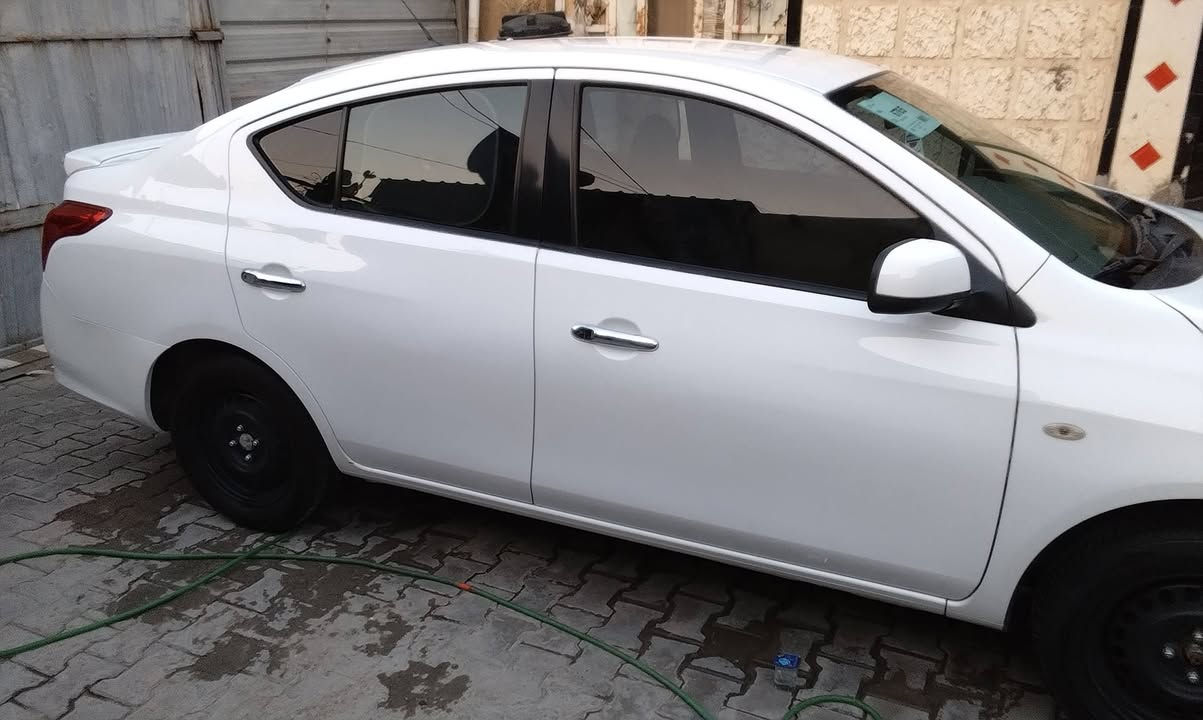 سلام عليكم سيارة نيسان سني هندي ام بليتة زركة سيارة مديل ٢١ ماشية ٧٣ سيارة مال بيت مو راكضة مال تكسي سونارها كدامك شوف جيك زين وخابر بيك خير وتدلل شرط التحويل السعر ١٠٥ وبيها مجال
عنوان السيارة بغداد المحمودية
***********
