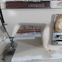 مكينة خياطة • براذر • نضيفه