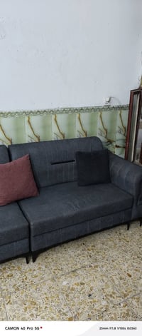 تخم البيع نظيف جدا الشعله قطاع السادس الاتصال ٠٧٨٥٩٠٢١٢٥٣
